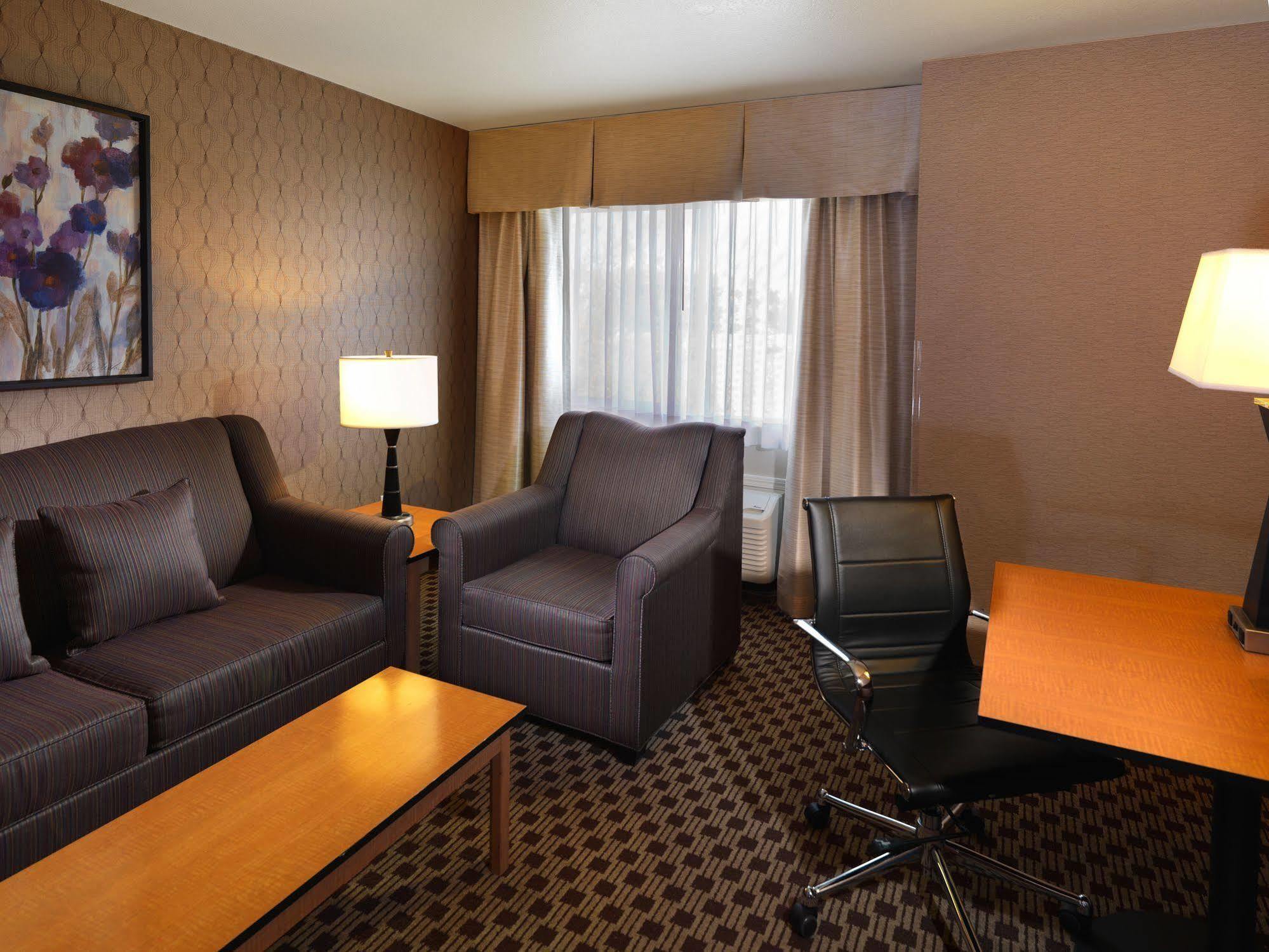 Crystal Inn Hotel & Suites - West Valley City Zewnętrze zdjęcie